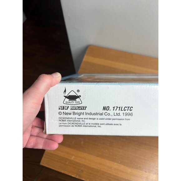 1990s vintage new bright dickensville collectable Christmas train UNTESTED - Picture 3 of 9